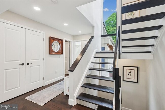 Building Photo - 1626 Waters Edge Ln
