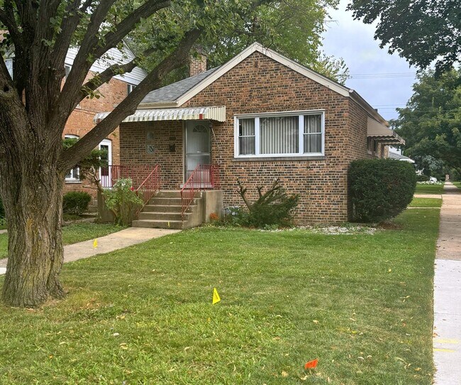 Primary Photo - 9119 Southview Ave