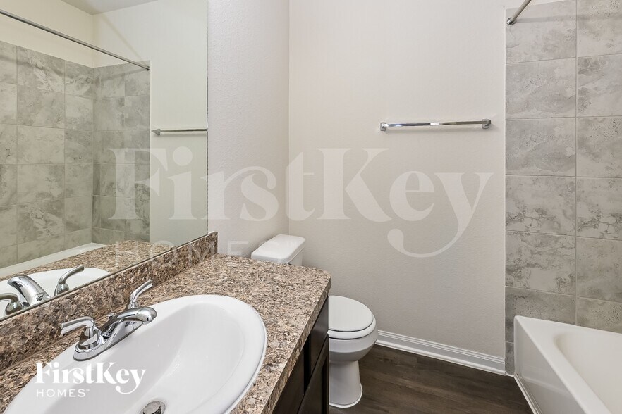 Building Photo - 15809 Roberto Clemente Ct
