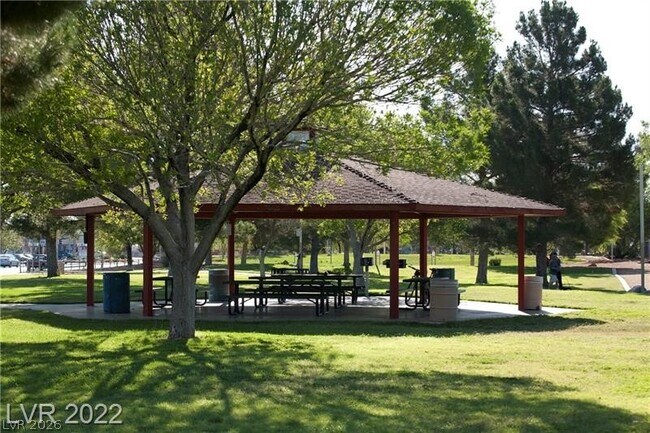 Building Photo - 7333 Camden Pine Ave