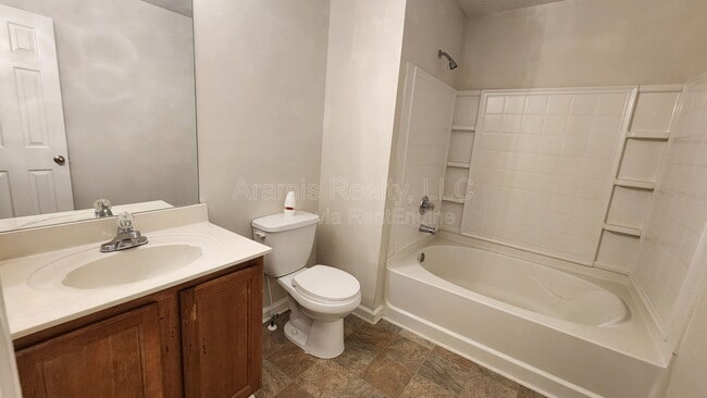 Building Photo - 2840 Vining Ridge Terrace