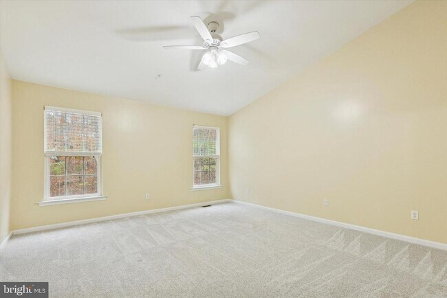 Building Photo - 172 Fringetree Dr