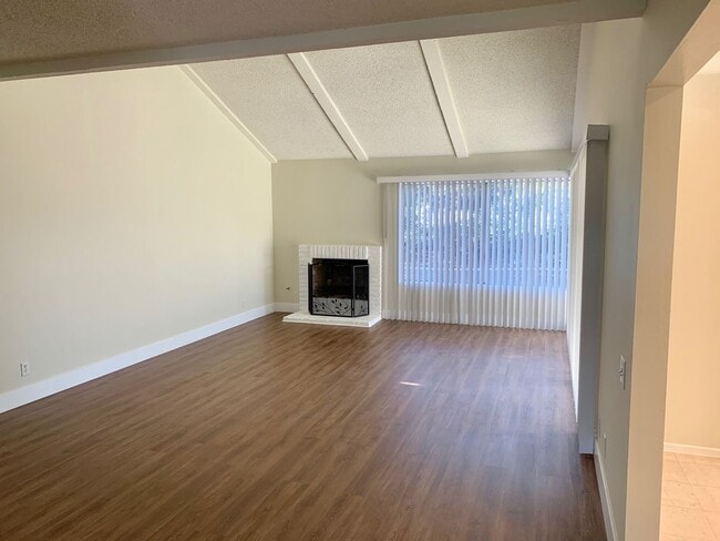 Building Photo - Charming Single Story Mission Viejo Home A...