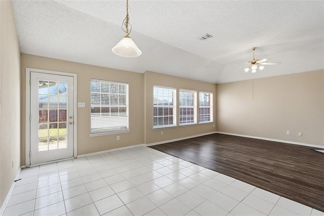 Building Photo - 3907 Rose Ct