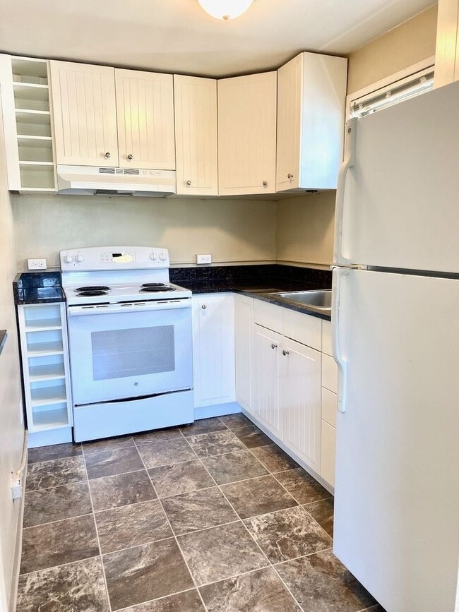 Interior Photo - Edgecliff