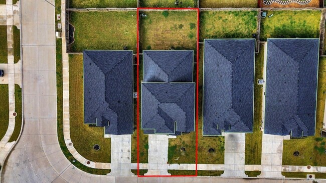 Building Photo - 7811 Bel Fiore Dr