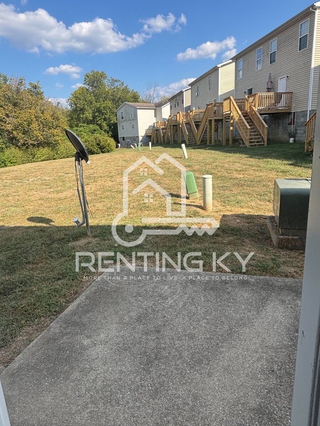 Building Photo - Updates Throughout 2-Bed, 1.5-Bath Townhom...