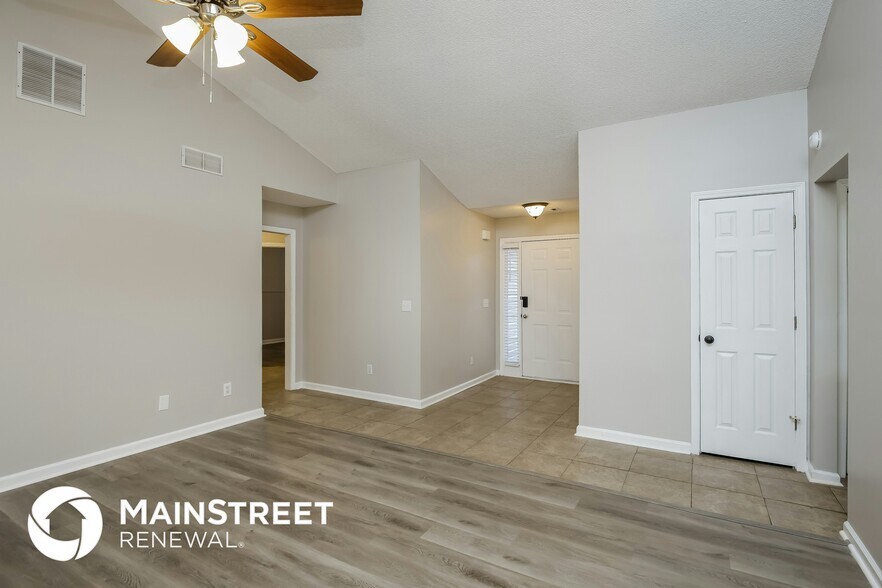 Building Photo - 99 BOX CAR WAY W