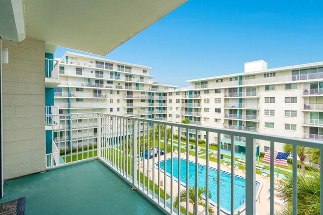 Building Photo - 2727 N Atlantic Ave