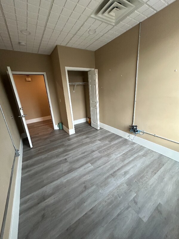 Building Photo - 12 2nd St NE