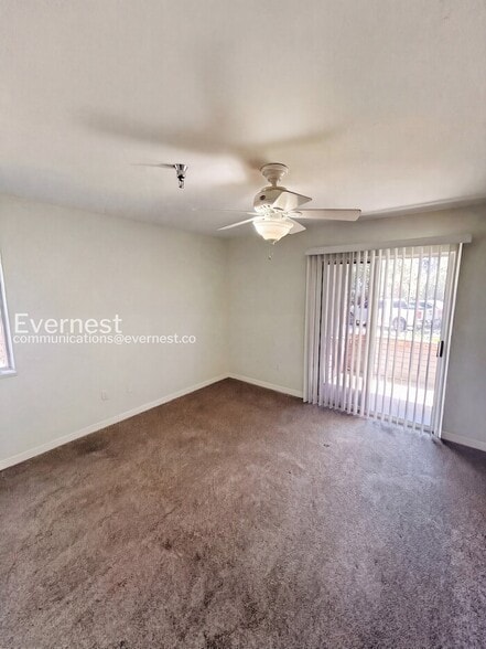 Building Photo - 10265 Gandy Blvd N