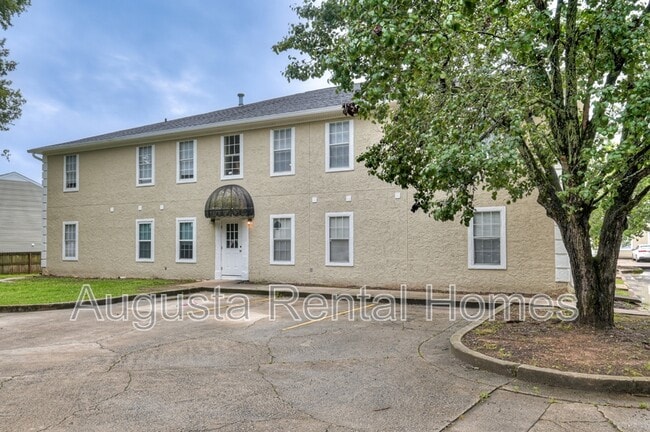 Building Photo - 940 Stevens Creek Rd
