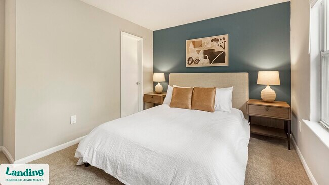 Building Photo - 300 Long Shoals Rd