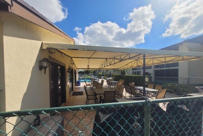 Building Photo - 3626 La Mar Ct