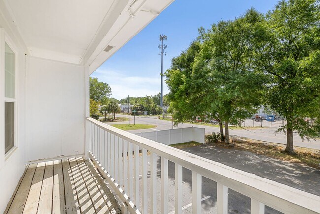 Building Photo - Available now. Water included. RENOVATED 2 BR/1.5 BA Townhouse in the Heart of James Island!