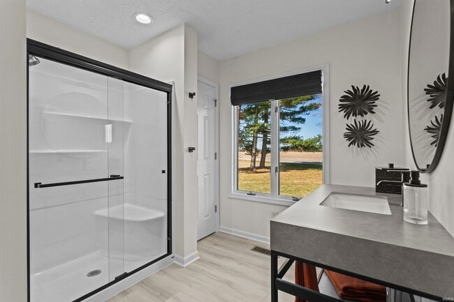 Building Photo - 2083 W 425 N