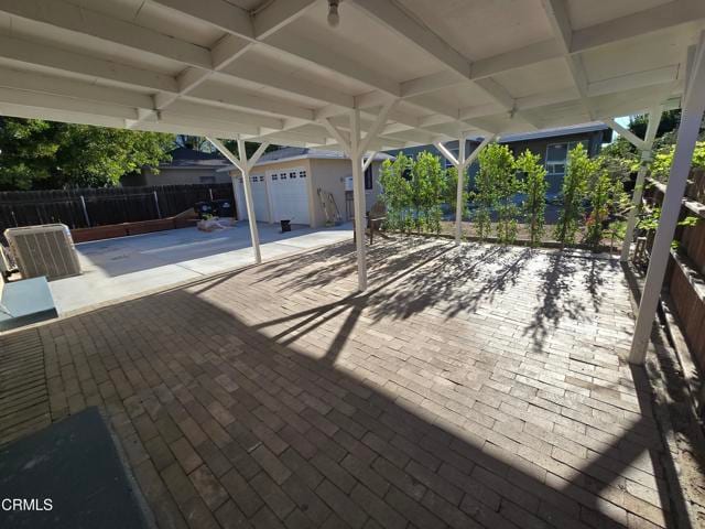 Building Photo - 2992 Casitas Ave