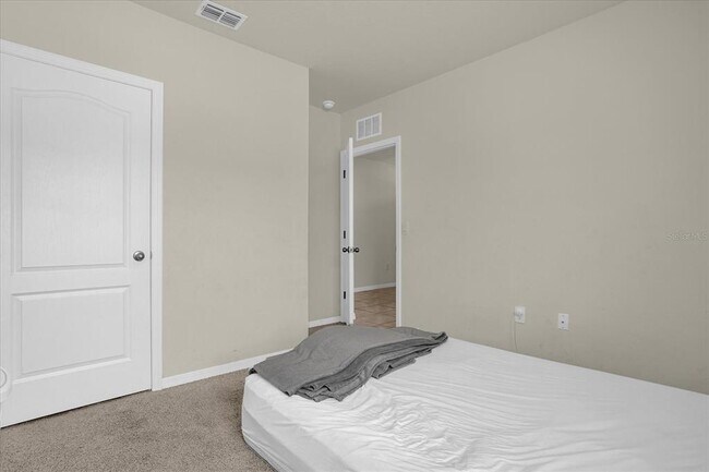 Building Photo - 1842 Egret Meadows Ave