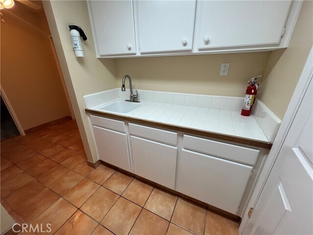 Building Photo - 2664 W La Morada Dr