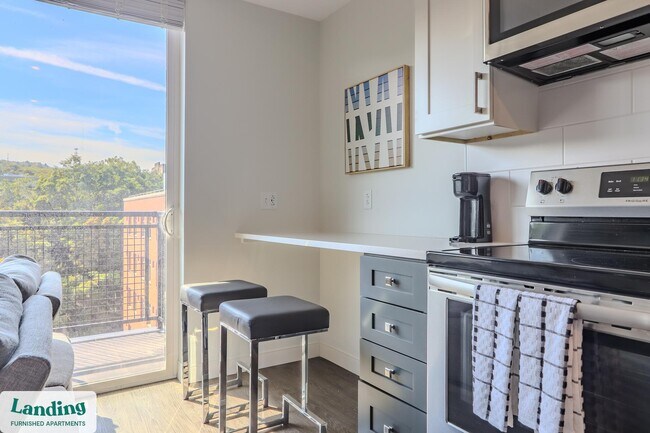 Building Photo - 210 E Green St