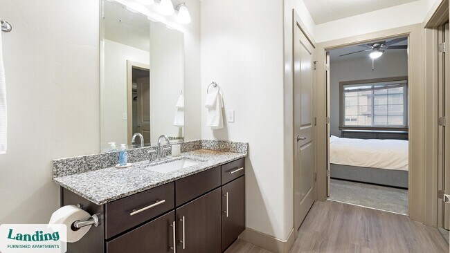 Building Photo - 124 S Dry Creek Ridge Ln