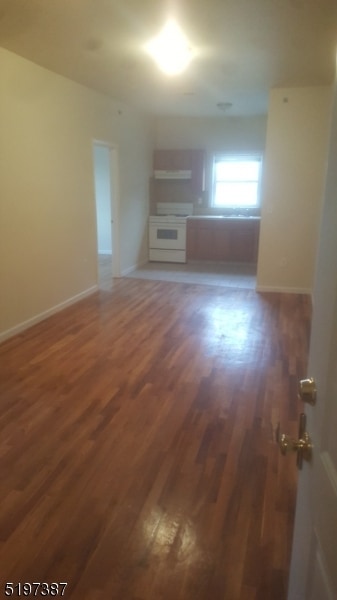 Building Photo - 210 Trumbull St