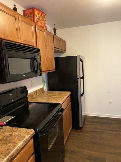 Building Photo - 725 Bellview Way