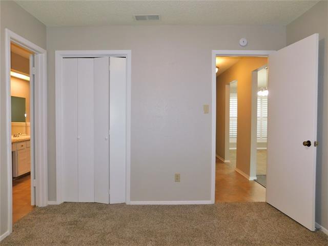 Building Photo - 203 Wildfire Dr