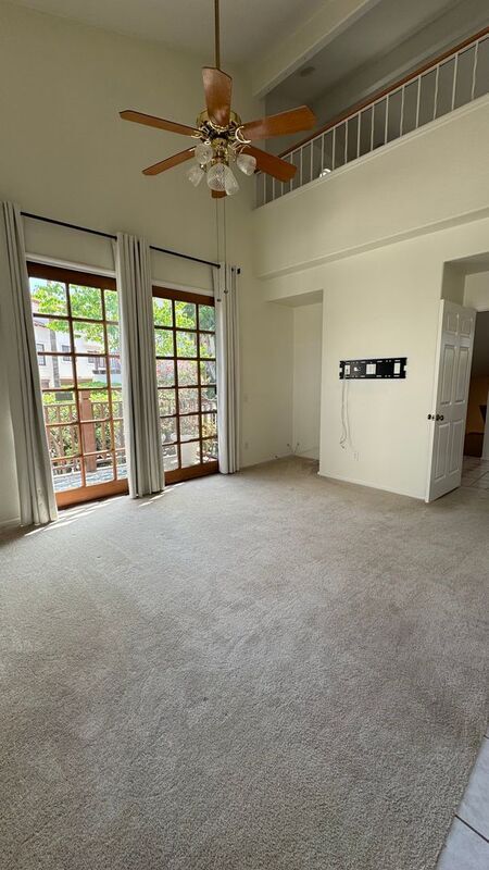 Building Photo - 452 E Bougainvillea Ln