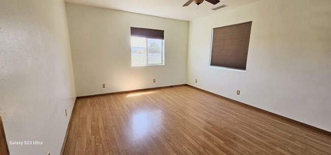 Building Photo - 8475 Selma Ln