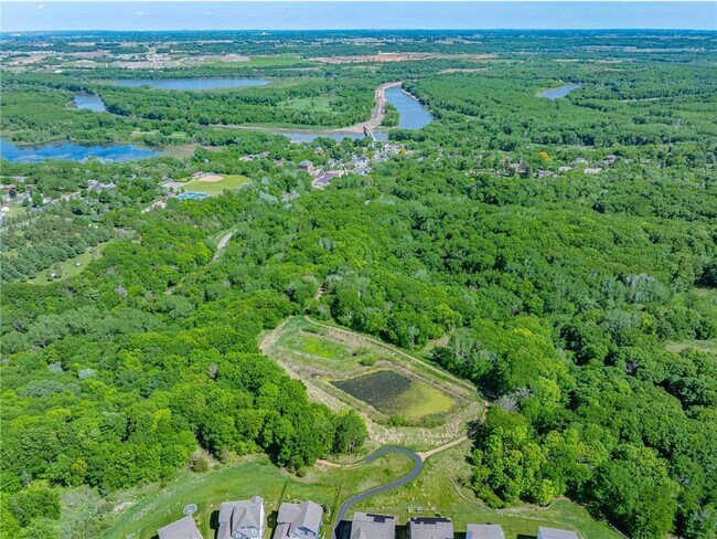Building Photo - 140X Ironwood Ct