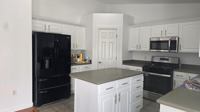 Building Photo - 6911 Hunter Dawn Way