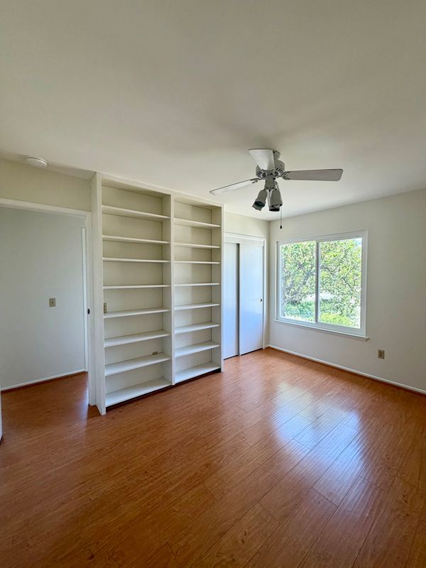 Building Photo - 3430 Bahia Pl