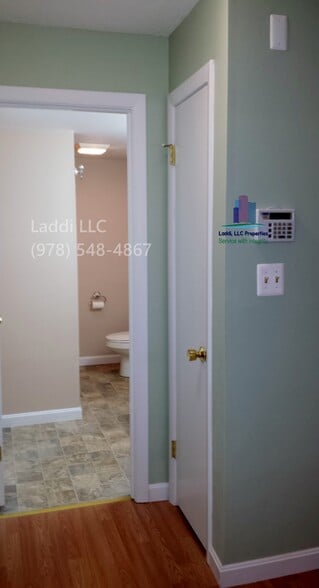 Building Photo - 88 Beacon St