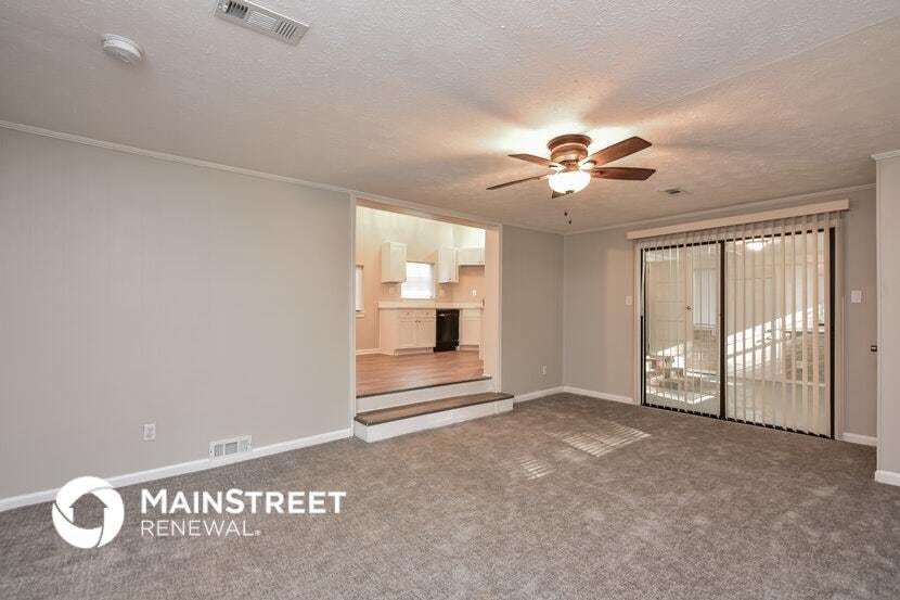 Building Photo - 295 Highland Cir