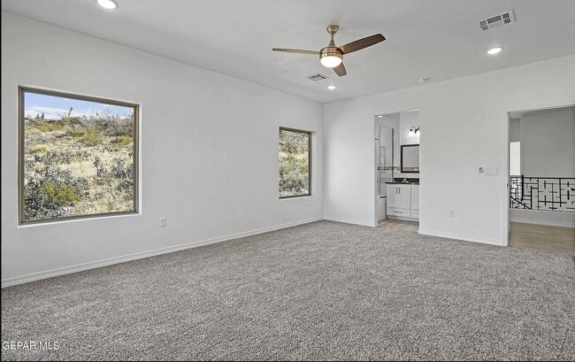 Building Photo - 6315 Escondido Dr