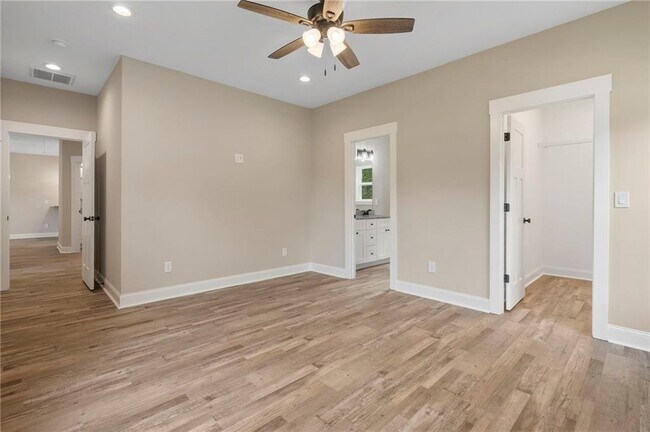 Building Photo - 2163 GA-16