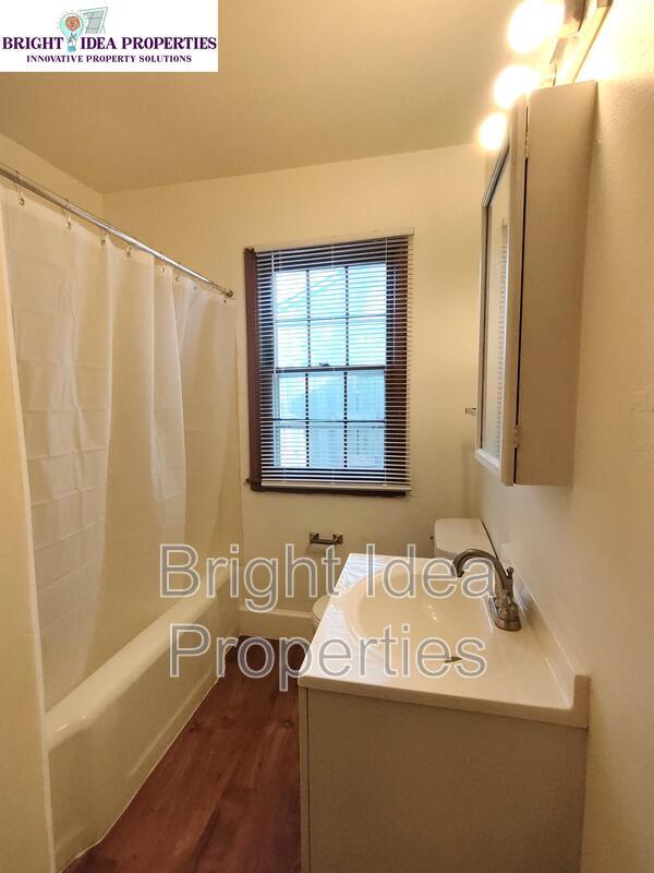 Building Photo - 4055 Welcome Ave N