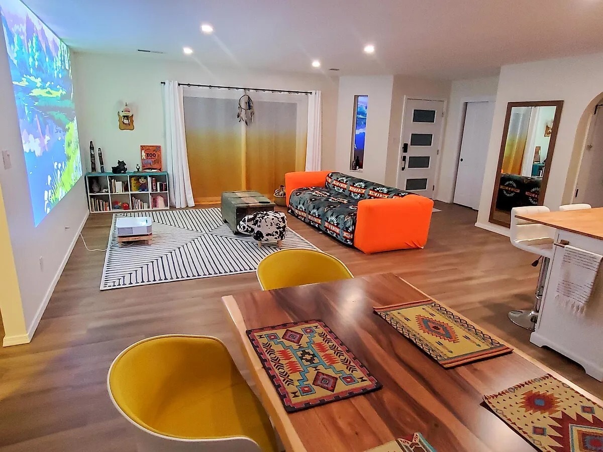 Building Photo - 948 Acequia de las Joyas