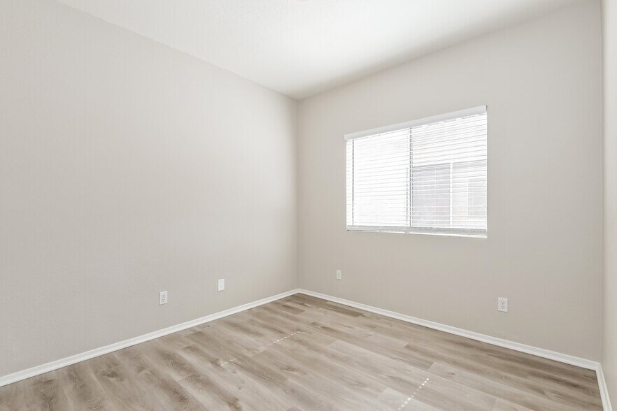 Building Photo - 7431 W Dream Maker Pl