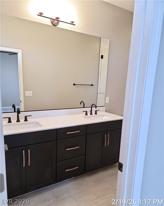 Building Photo - 716 N Water St