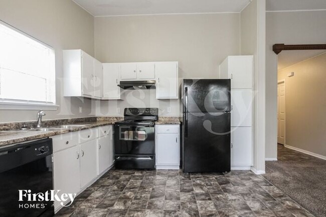 Building Photo - 6479 Hazelhatch Dr