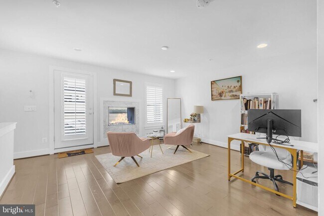 Building Photo - 5106 Fillmore Ave