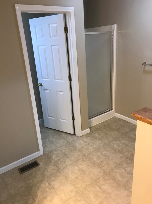 Building Photo - House For Rent by Capital Property Managem...