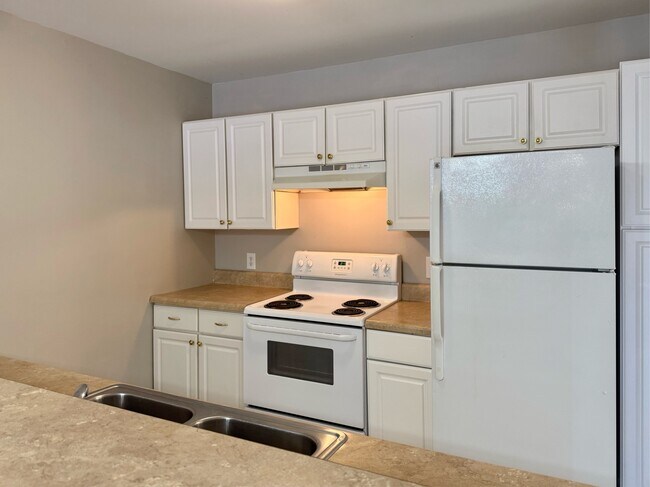 Building Photo - 109 Daughety Ct