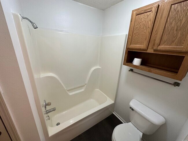 Building Photo - 1608 Waldron Cove