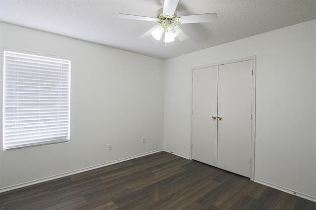 Building Photo - 1477 Greenbrook Dr