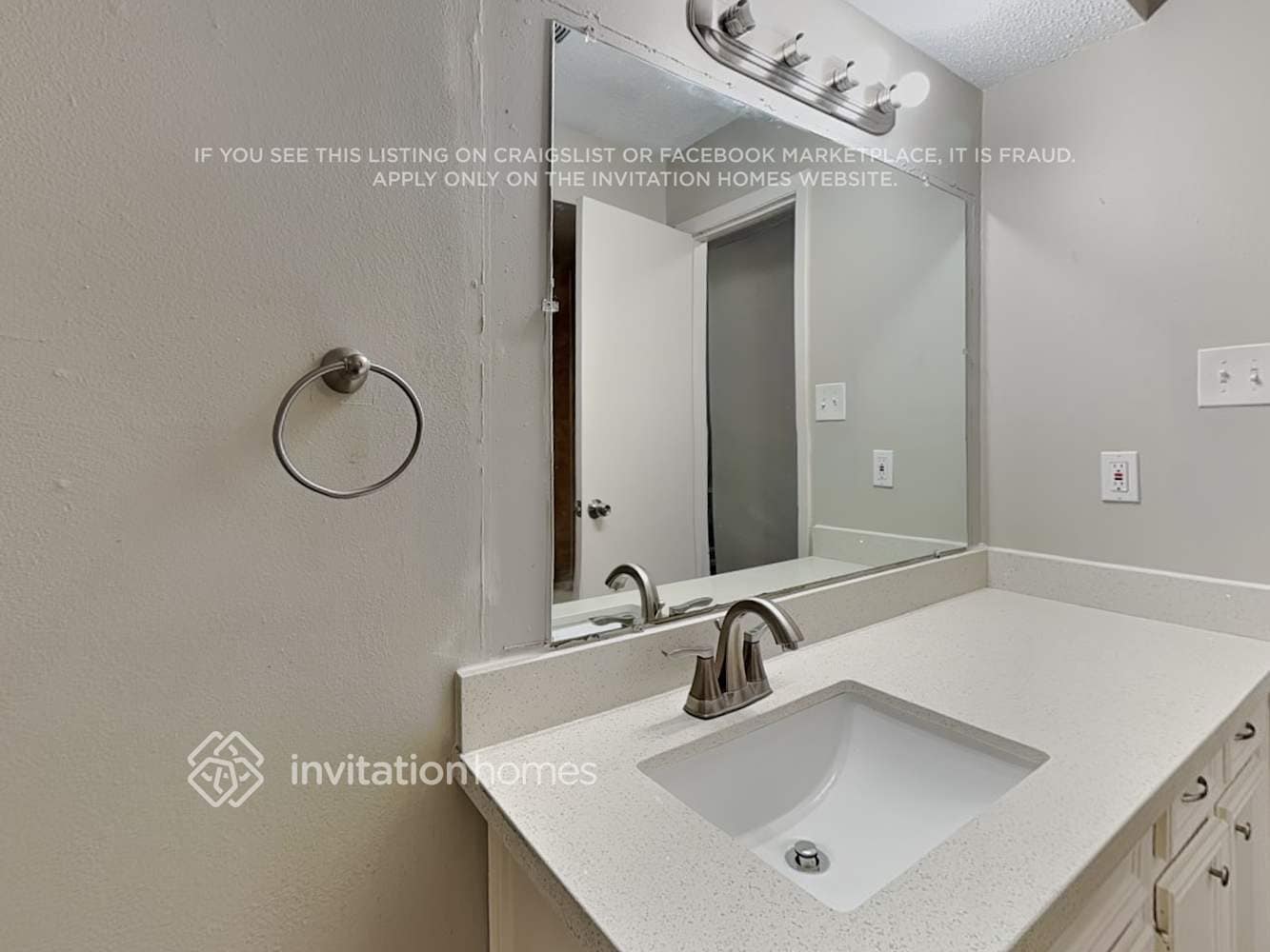 Building Photo - 8322 Autumn Willow Dr