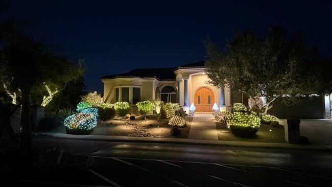 Building Photo - 12838 E Altadena Dr