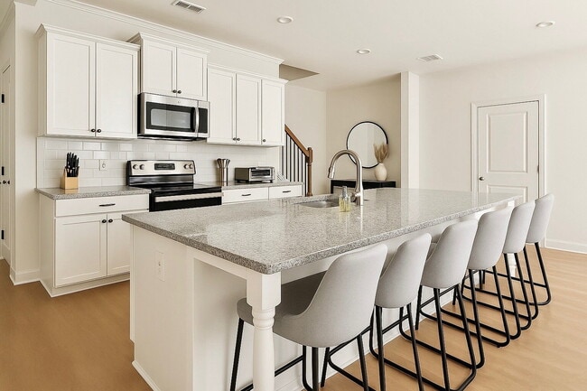 Building Photo - Like New Townhome in Flowery Branch: Immac...